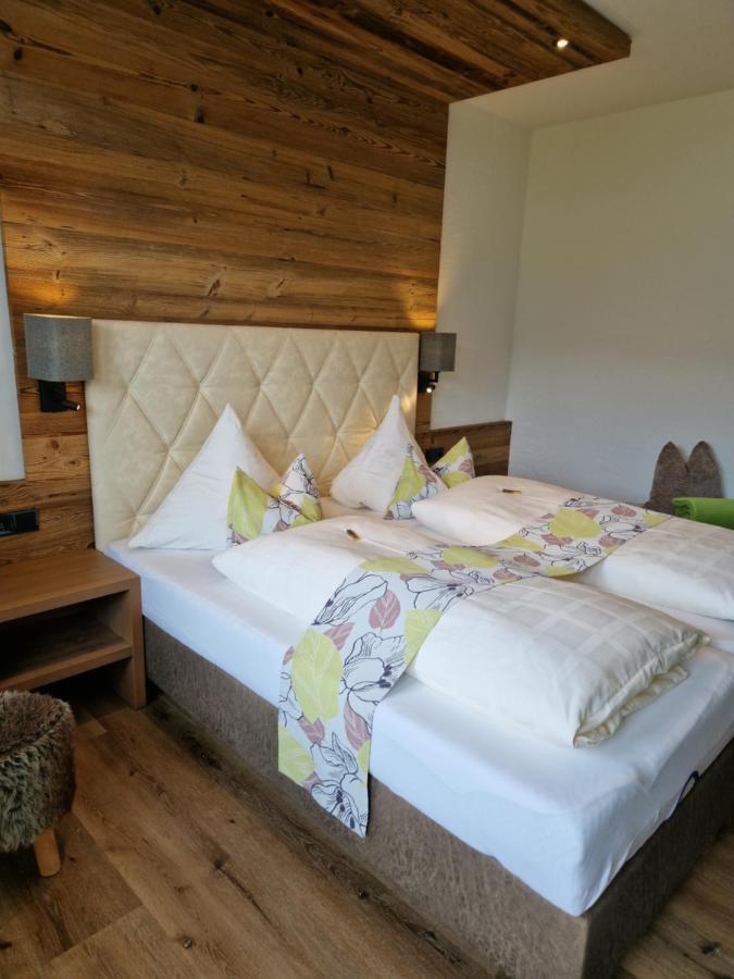 Pension Claudia Zell Am See Dış mekan fotoğraf